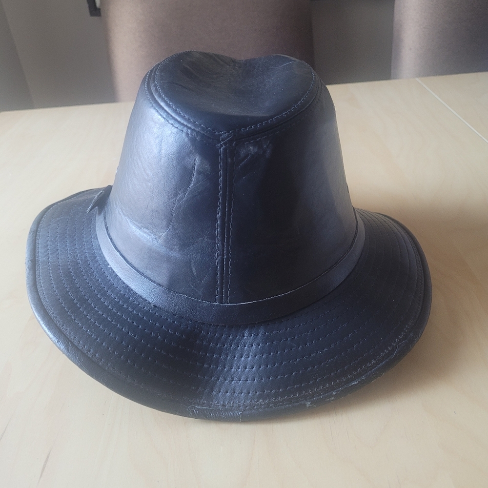 HENSCHEL Black leather cowboy hat
